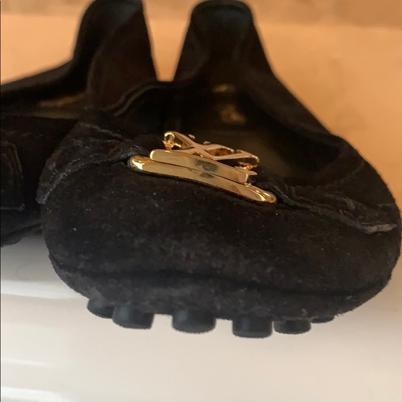 Louis Vuitton authentic shade women’s loafers. - Picture 9 of 11